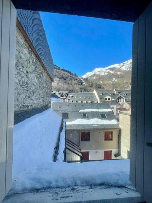 A 50M Du Centre & Des Telecabines, Nid Douillet Cauterets Exteriér fotografie